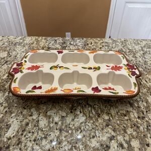 Autumn Leaf Ceramic Muffin Pan